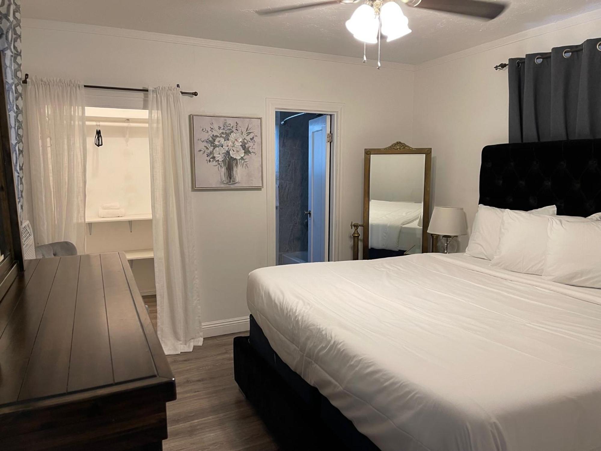 Inn Americas Value Royal Carriage 3*