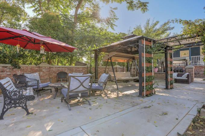 Inn Americas Value Royal Carriage